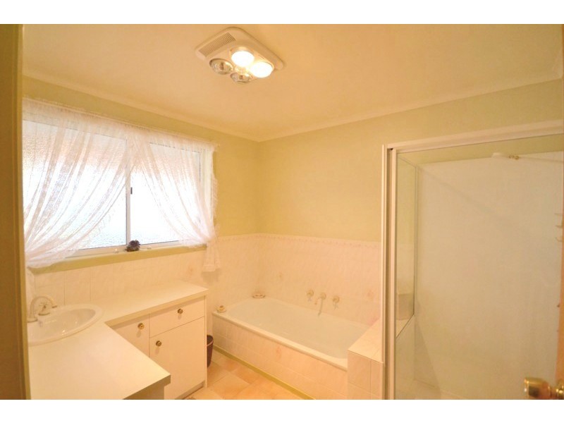 14 Racecourse Road, Brighton TAS 7030