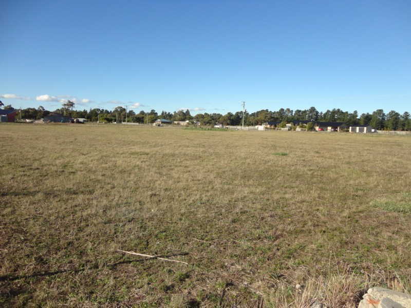 5 International Close, Acton Park TAS 7170