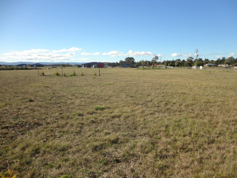 5 International Close, Acton Park TAS 7170