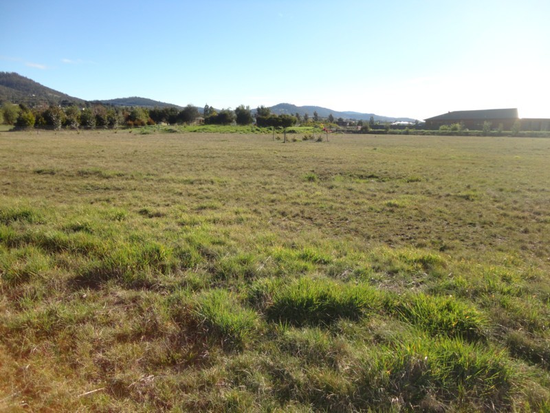 5 International Close, Acton Park TAS 7170