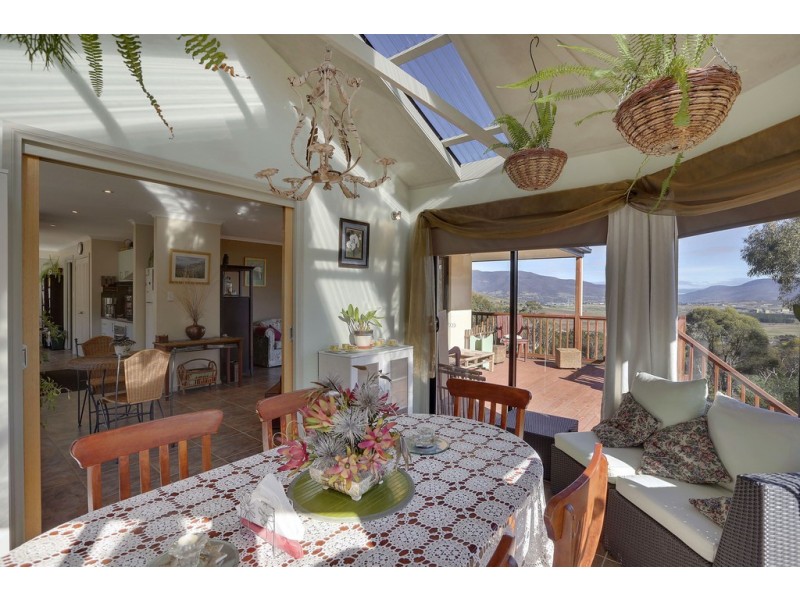 70 Upton Drive, Honeywood TAS 7017