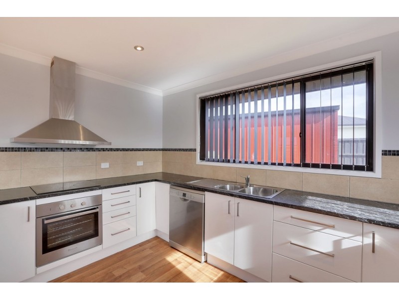 8 Joseph Link, Brighton TAS 7030