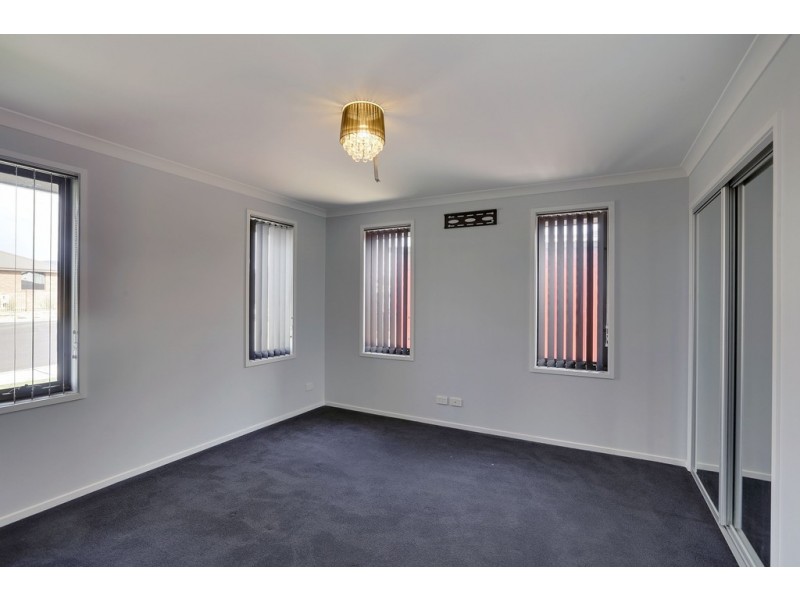 8 Joseph Link, Brighton TAS 7030