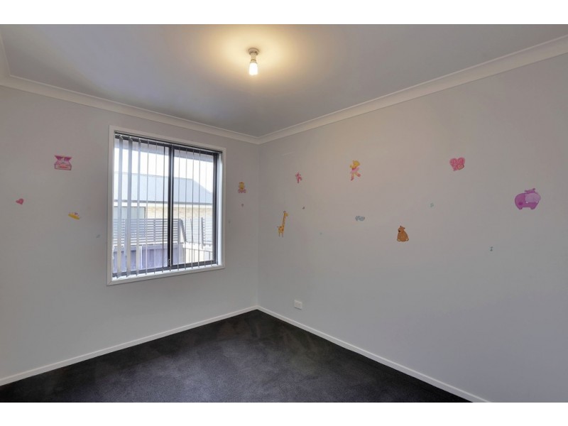 8 Joseph Link, Brighton TAS 7030