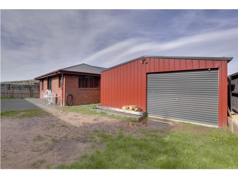8 Joseph Link, Brighton TAS 7030