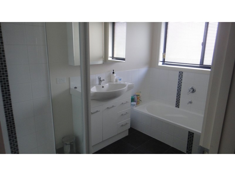 1/14B Burrows Ave, Brighton TAS 7030