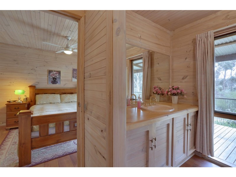 6 Piesse Court, Brighton TAS 7030