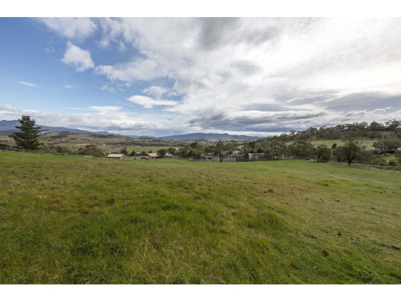 6 Piesse Court, Brighton TAS 7030