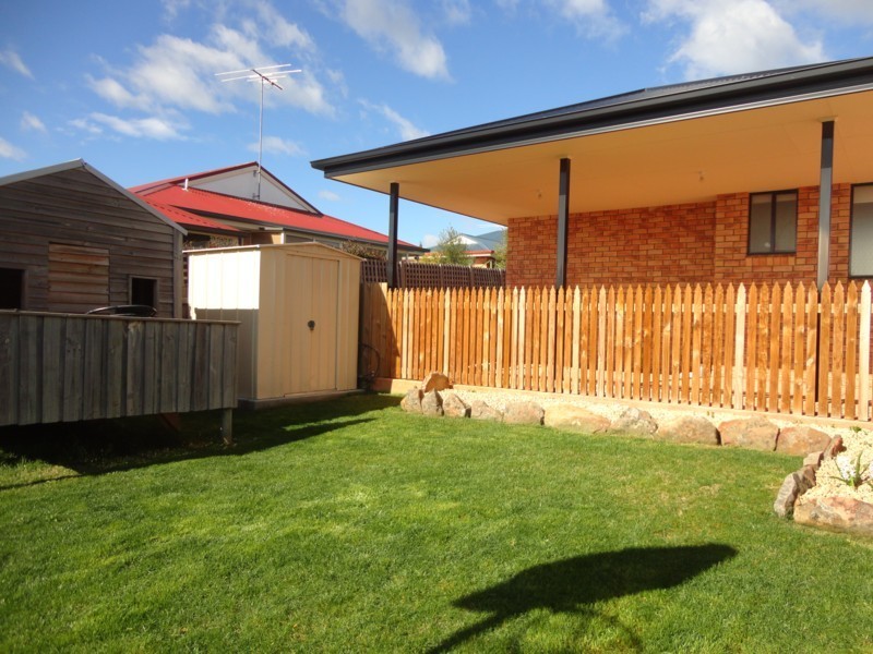 1/44 Racecourse Road, Brighton TAS 7030