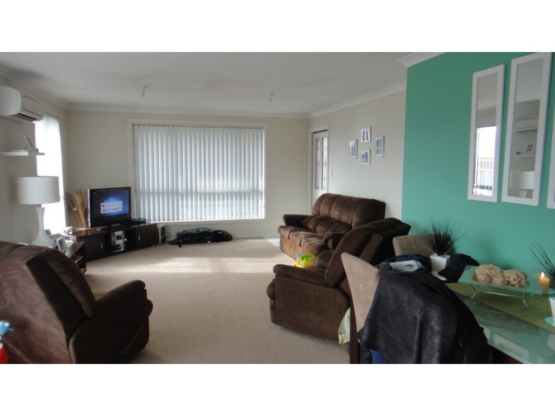 2/18A Burrows Ave, Brighton TAS 7030