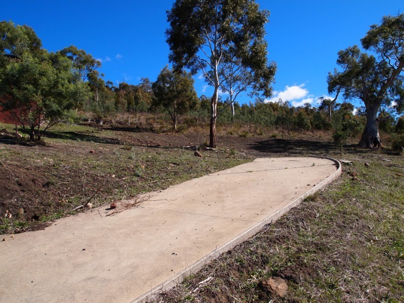 13 Cazaly Drive, Chigwell TAS 7011