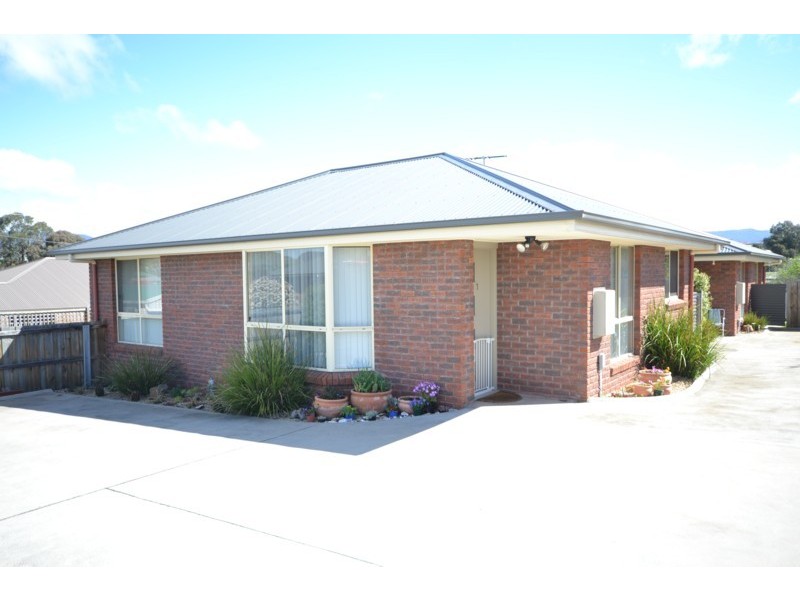 Units 1 and 2/41 Jubilee Avenue, Brighton TAS 7030