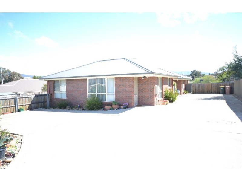 Units 1 and 2/41 Jubilee Avenue, Brighton TAS 7030