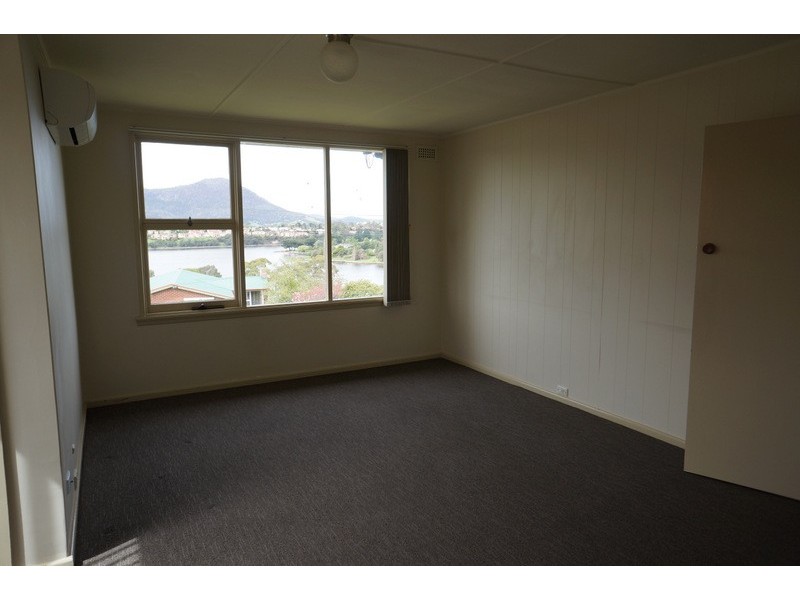 6 Chippendale Street, Claremont TAS 7011