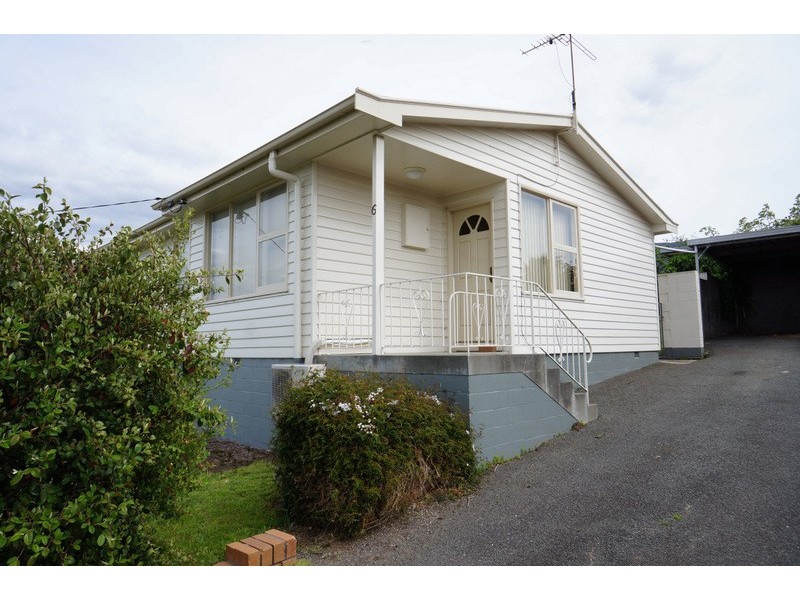 6 Chippendale Street, Claremont TAS 7011