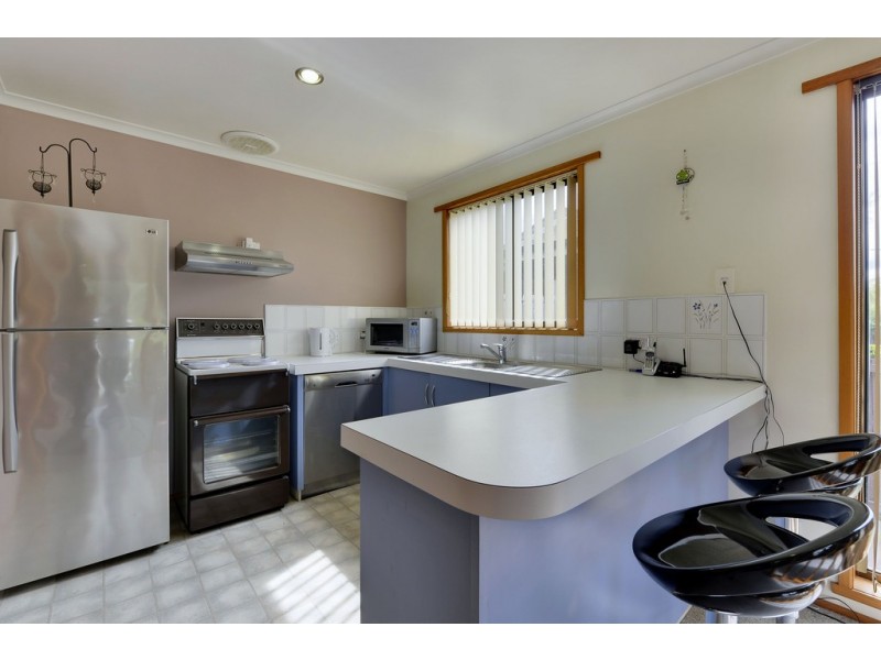 8 Madeline Court, Glenorchy TAS 7010