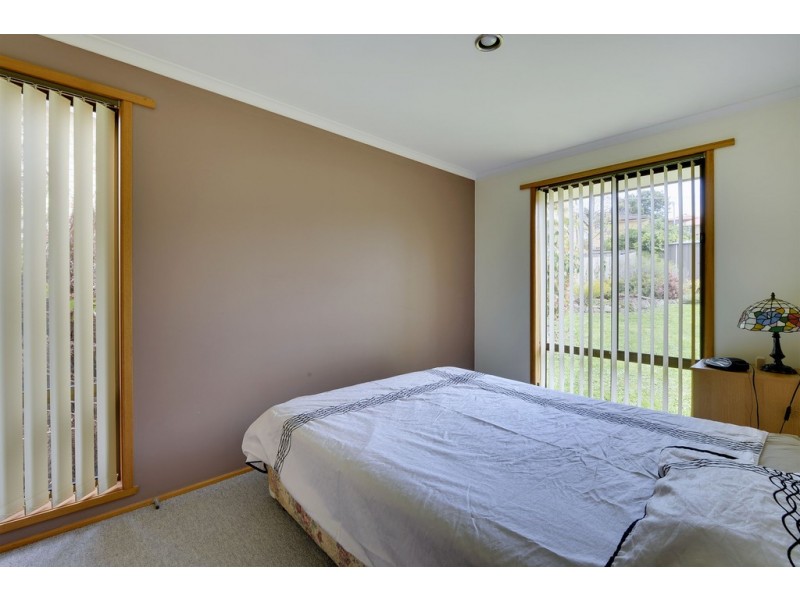 8 Madeline Court, Glenorchy TAS 7010