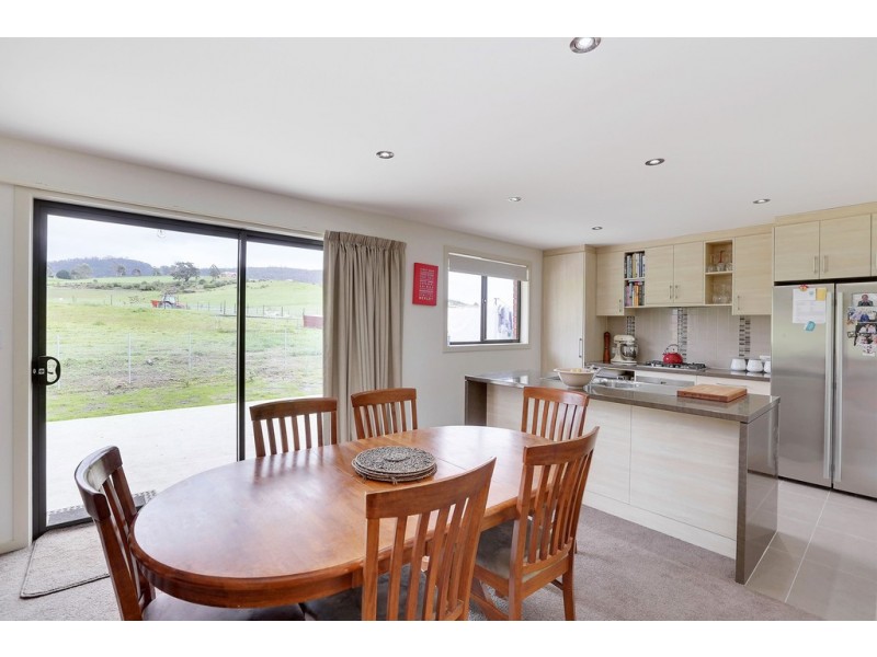 53 Mill Road, Collinsvale TAS 7012