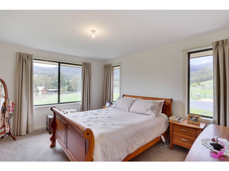 53 Mill Road, Collinsvale TAS 7012