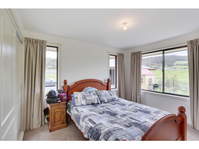 53 Mill Road, Collinsvale TAS 7012