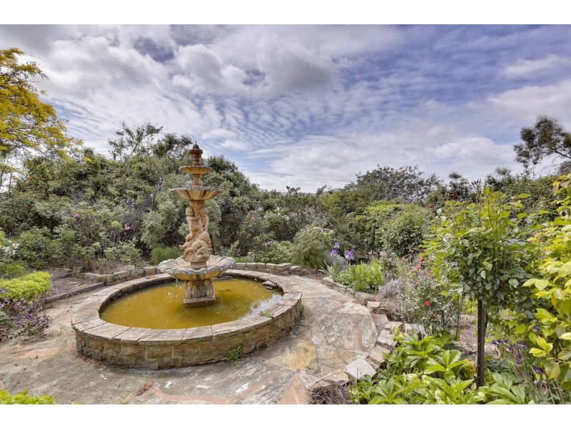 33 Cleburne Street, Claremont TAS 7011