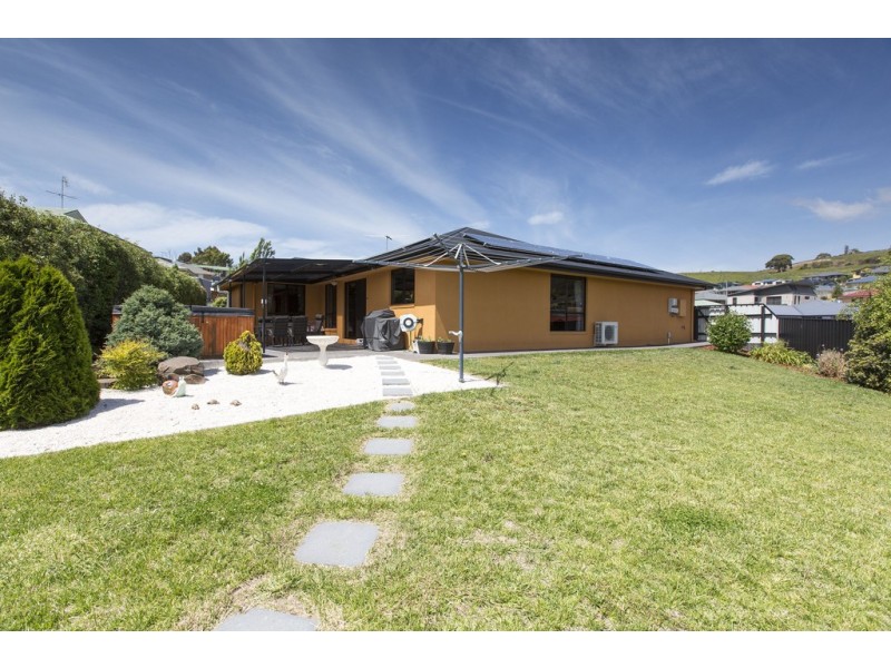 14 Virgilians Drive, Austins Ferry TAS 7011