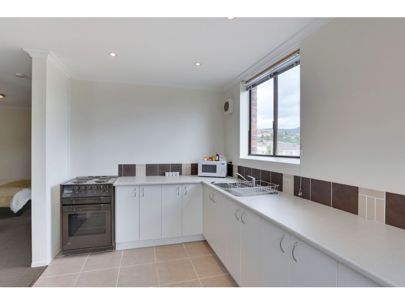 8/10 Charles Street, Moonah TAS 7009