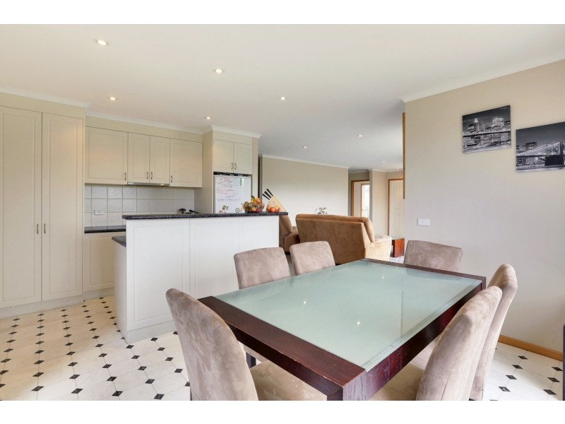 1/39 Beach Road, Margate TAS 7054