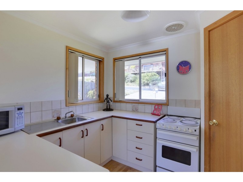 2/6 Aquila Street, Glenorchy TAS 7010