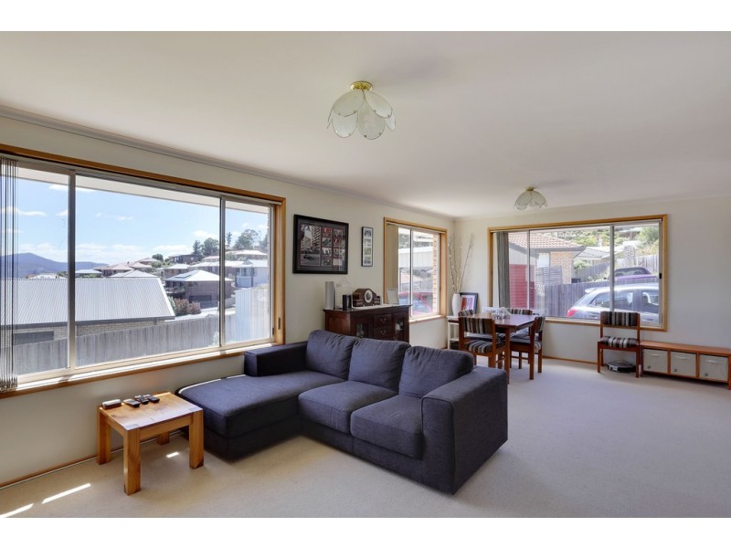 2/6 Aquila Street, Glenorchy TAS 7010