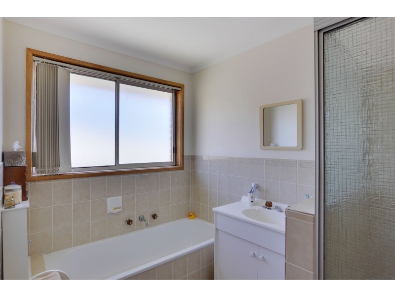 2/6 Aquila Street, Glenorchy TAS 7010