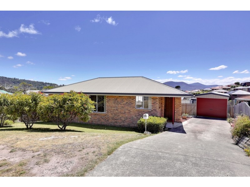 2/6 Aquila Street, Glenorchy TAS 7010