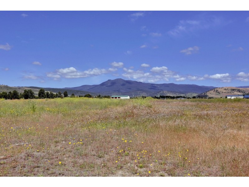 37 Lachlan Court, Brighton TAS 7030