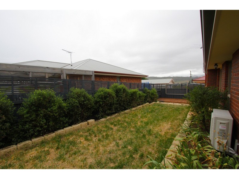 1/44A Racecourse Road, Brighton TAS 7030