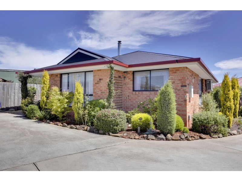 2/3 Madison Avenue, Brighton TAS 7030