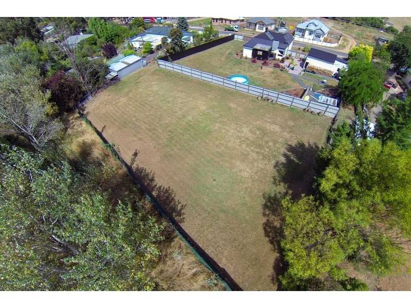 24 B Swan Street, Bagdad TAS 7030