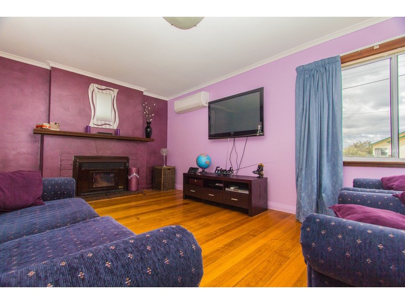 8 Barron Avenue, Goodwood TAS 7010