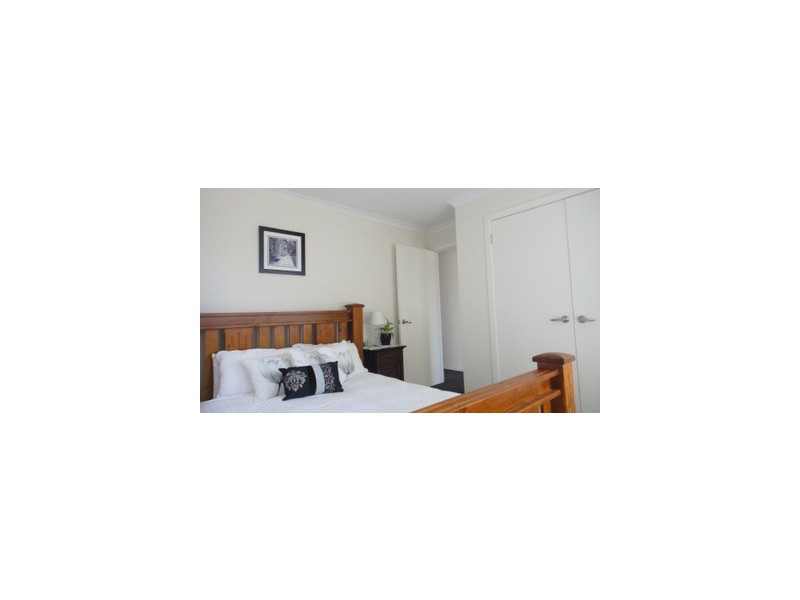 1/25 Emmaline Court, Rokeby TAS 7019