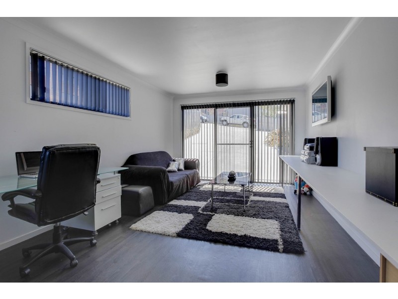 2/22 Dumbarton Drive, Geilston Bay TAS 7015