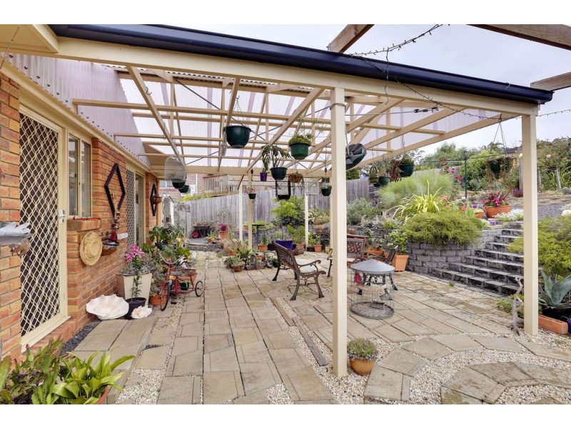 52 Sunshine Road, Austins Ferry TAS 7011