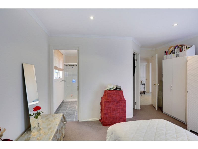 52 Sunshine Road, Austins Ferry TAS 7011