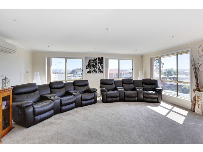 24 Eclipse Road, Austins Ferry TAS 7011