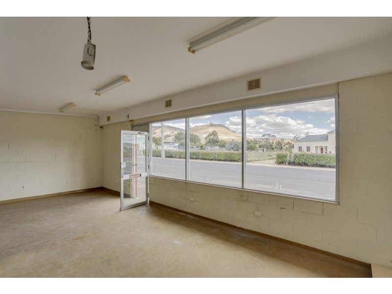 114 Main Street, Kempton TAS 7030