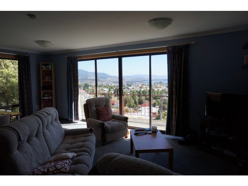 155 Springfield Avenue, West Moonah TAS 7009