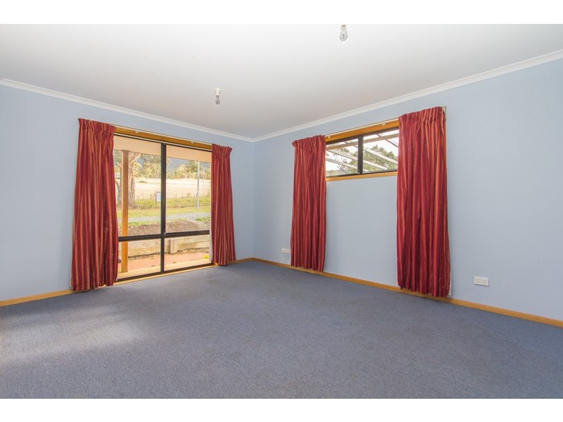 47 Upper Hilton Road, Claremont TAS 7011