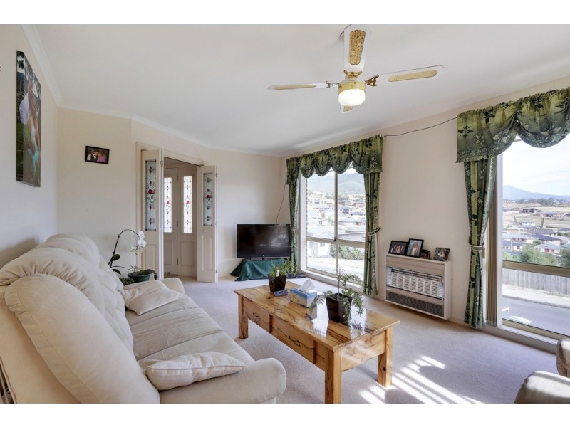 13 Baltonsborough Road, Austins Ferry TAS 7011