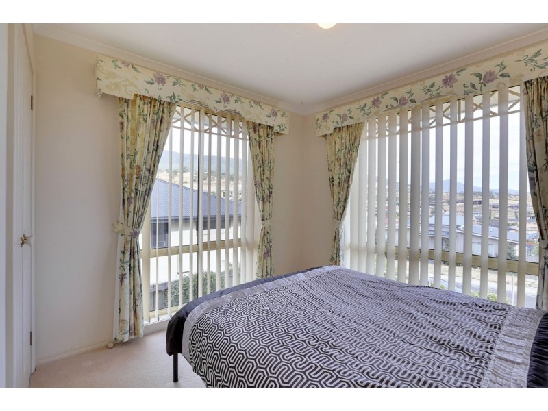 13 Baltonsborough Road, Austins Ferry TAS 7011