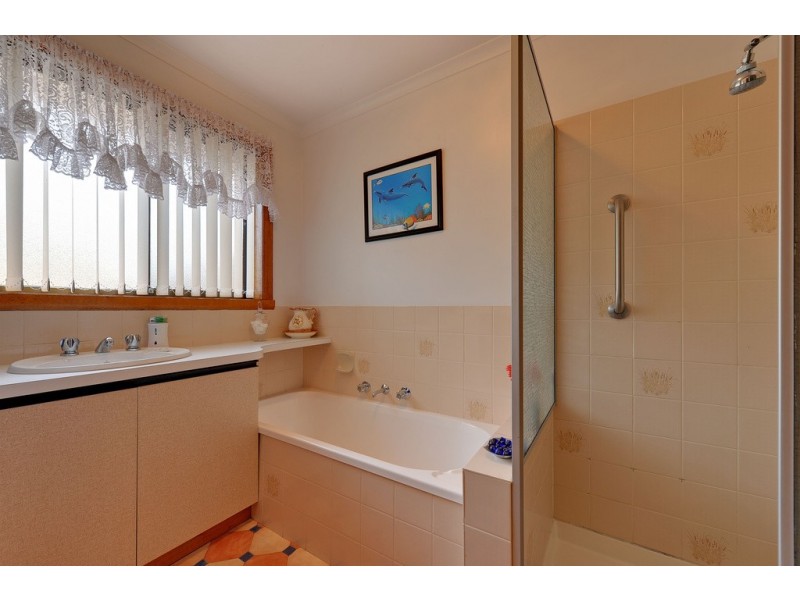 8 Rodman Court, Glenorchy TAS 7010