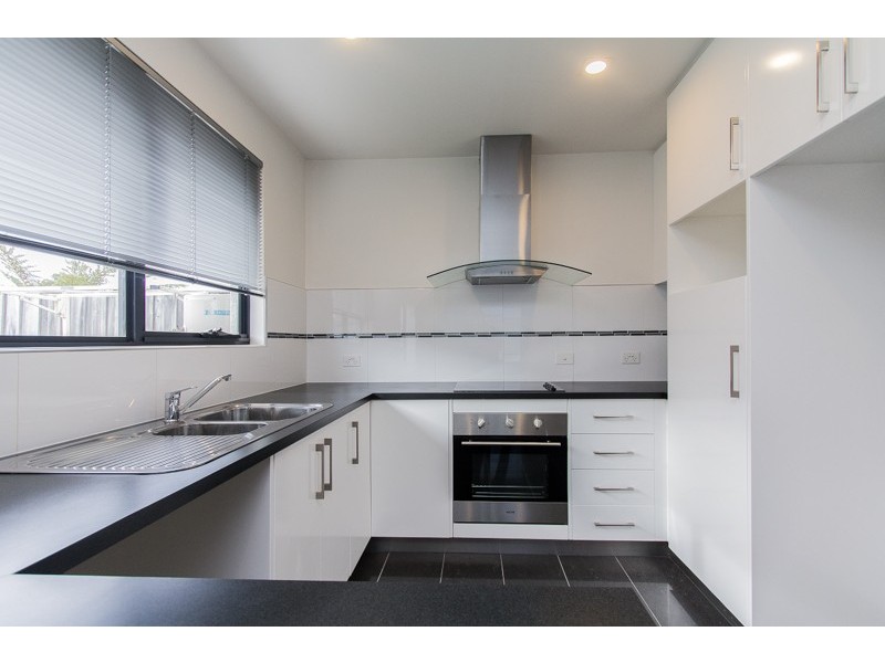 2/6 Butler Street, Brighton TAS 7030