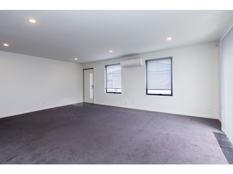 2/6 Butler Street, Brighton TAS 7030